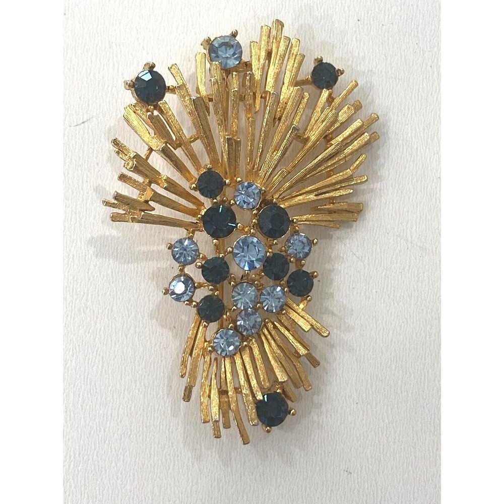 Vintage Lisner Gold Tone Bouquet Blue Rhinestone Brooch Pin